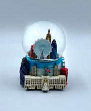 Load image into Gallery viewer, London 3D Musical Snow Globe