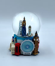 Load image into Gallery viewer, London 3D Musical Snow Globe